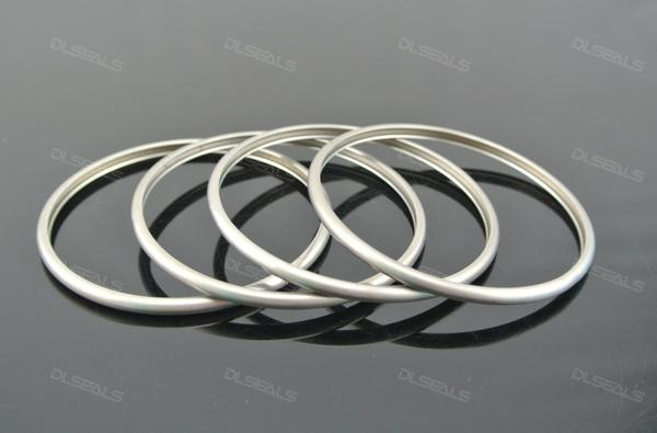 Characteristics and applications of metal C-type inward sealing rings