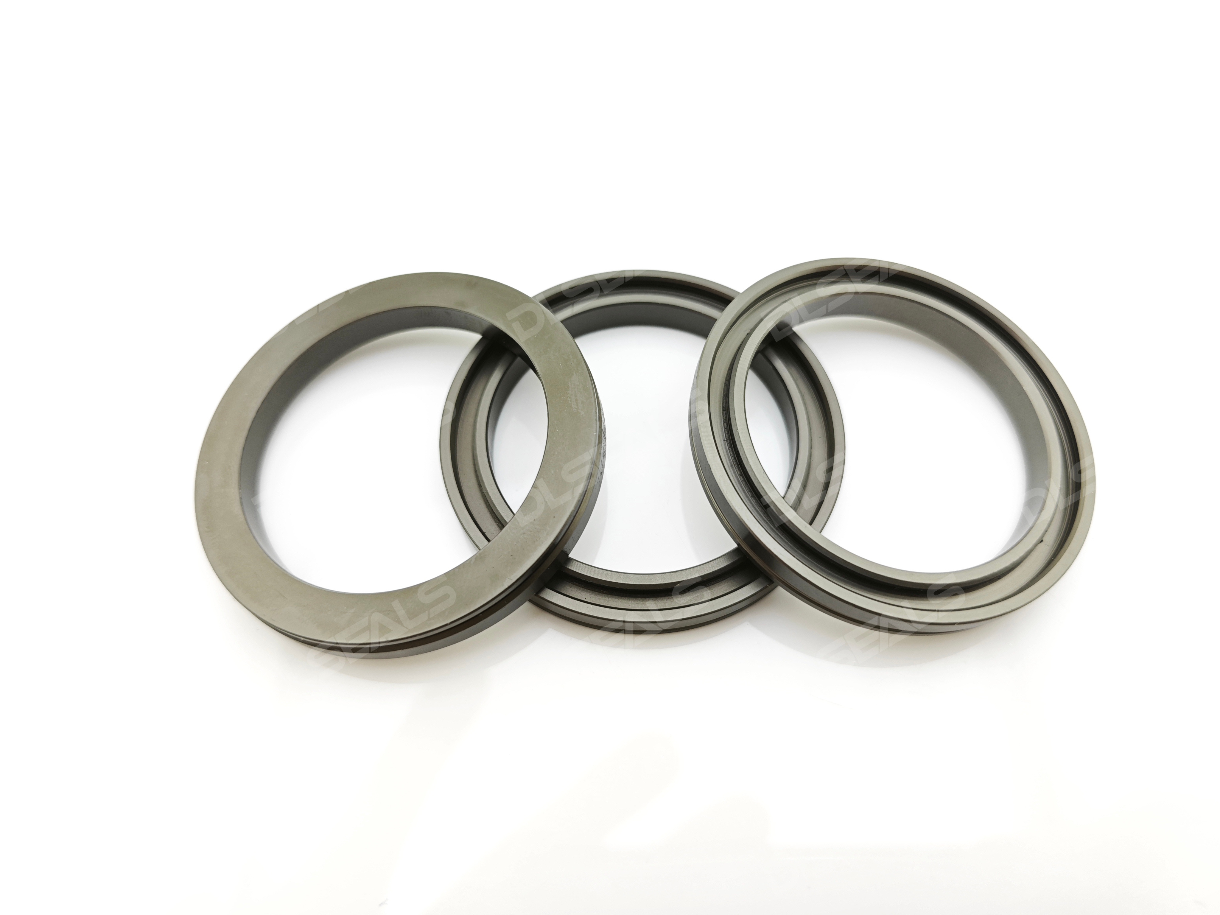 Hard anodized aluminum seals