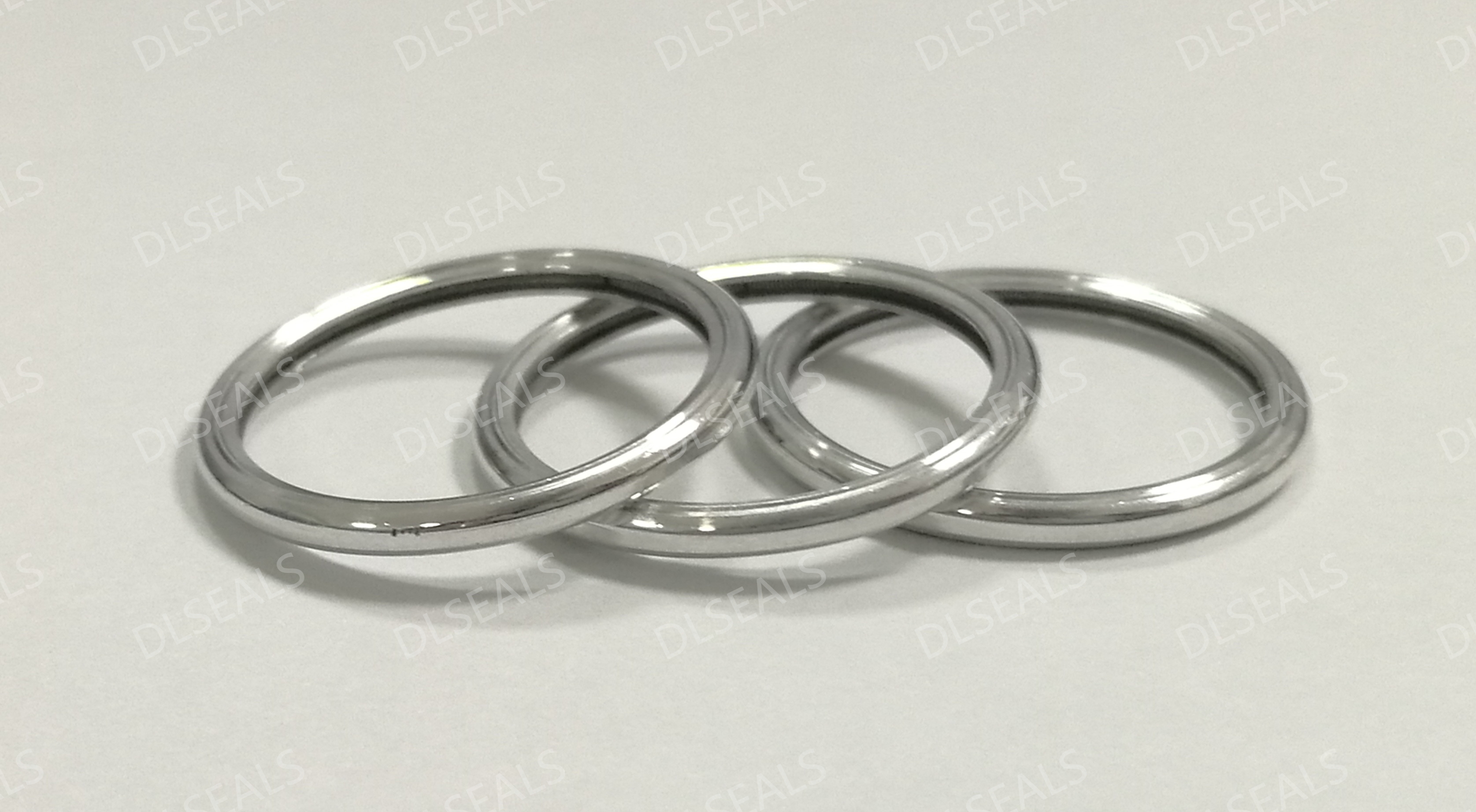 Design principles and manufacturing process guidelines for metal C-rings